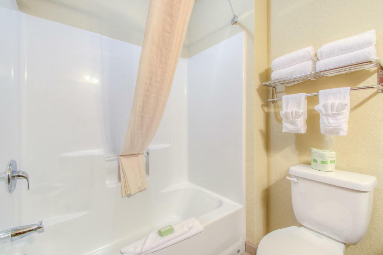 Cobblestone Inn&Suites - Wray Extérieur photo